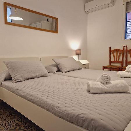 Apartment On The Beach มาลากา ภายนอก รูปภาพ